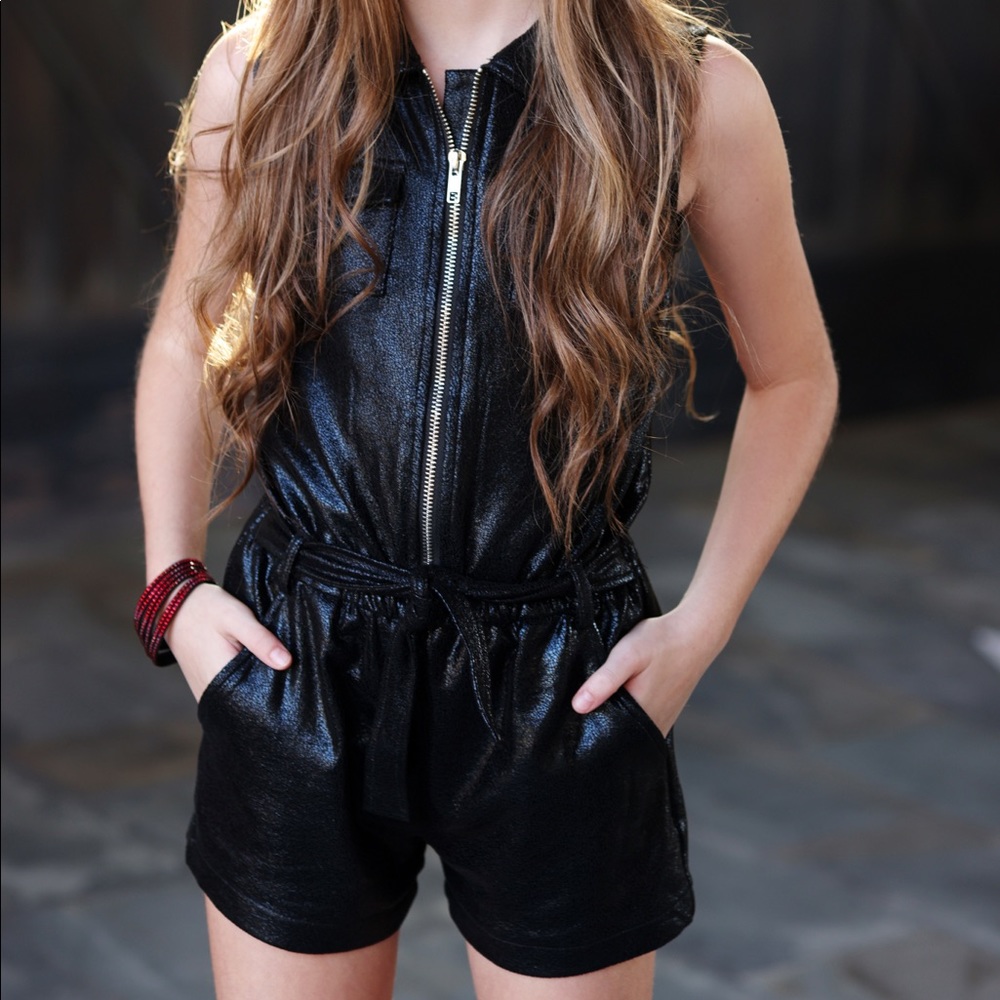 Tank/shorts girls ULTRA SOFT size 8 jumpsuit
